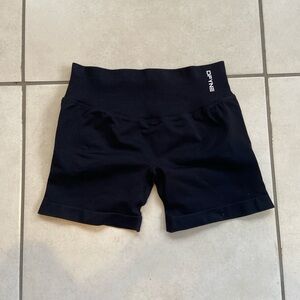 Dfyne Women's Black Impact 4.5” Shorts Size Medium